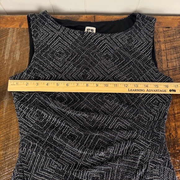 Anne Klein Black Metallic Geometric Sheath Dress Women’s Size 6 - Picture 4 of 8
